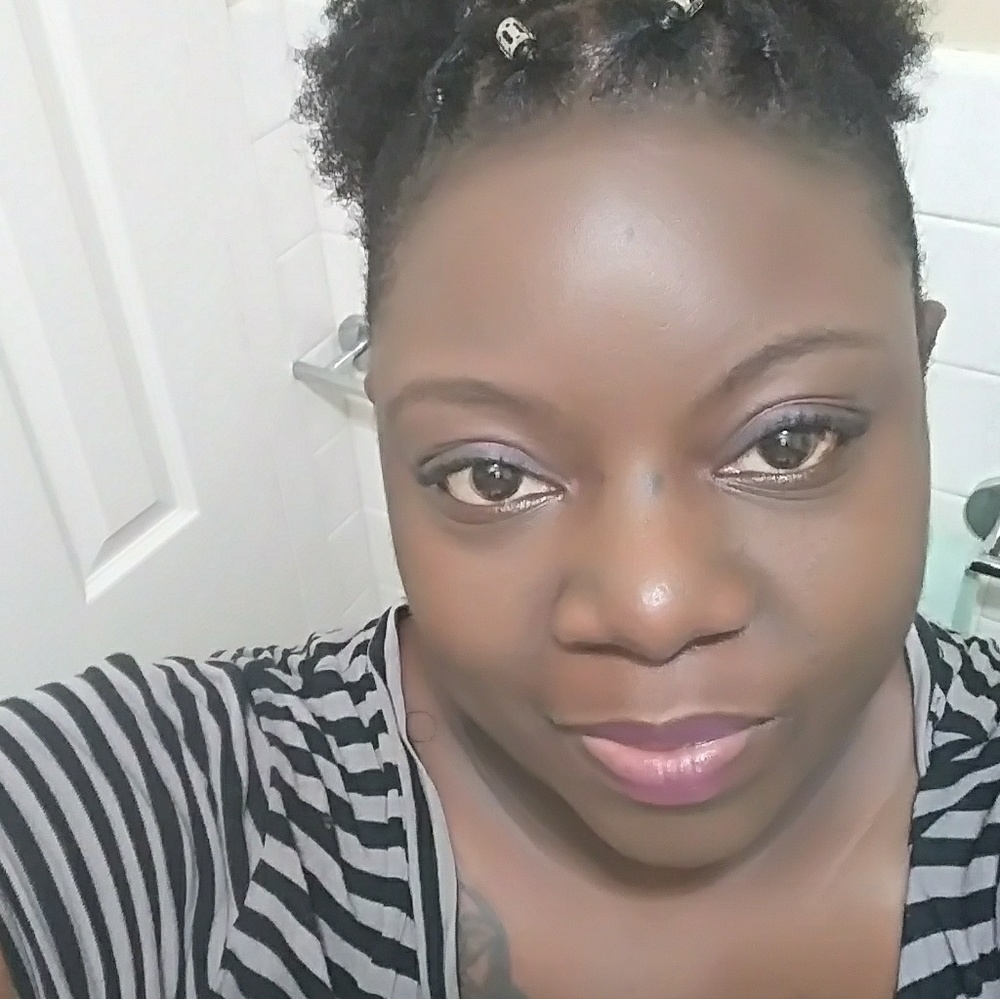 Meet your Posher, Laquisha